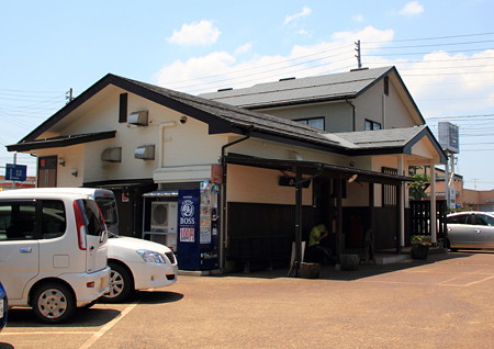 P02いち井 建屋