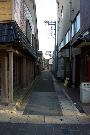 Alley08132011nex5