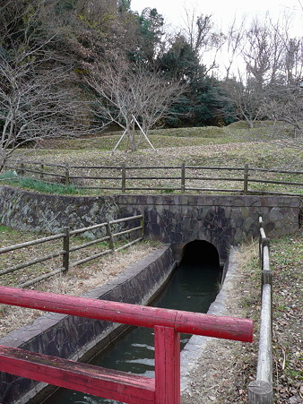 城池南側の排水口