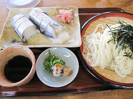 IMG_4328さんま寿司とざる細うどん