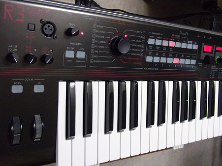 帰ってきた KORG R3