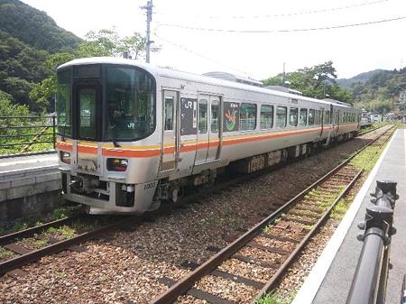 09009