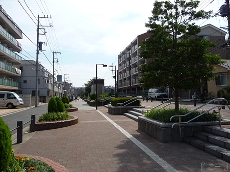 110622-東横廃線 東白楽→反町 (39)