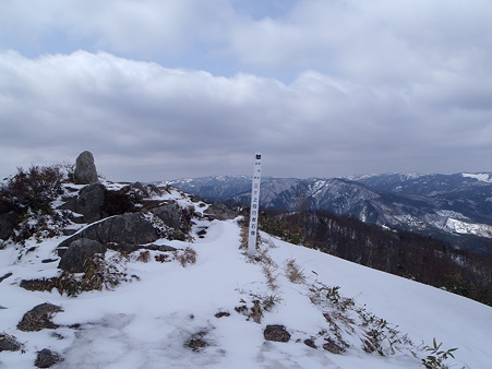 2012032018