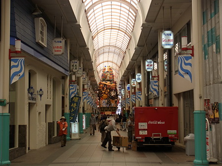 博多祇園山笠 2010 飾り山の大きさがわかる写真