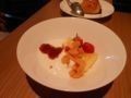 パレスホテル東京　ポーチドエッグ　朝食　モーニング　シリアル　フルーツ