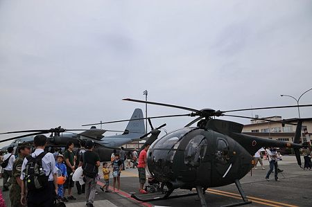 OH6Dとブラックホーク1
