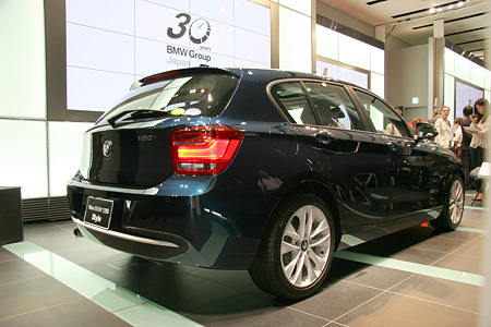 ２代目　ＢＭＷ　１シリーズ　２