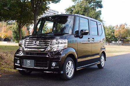 ホンダ　N BOX　２